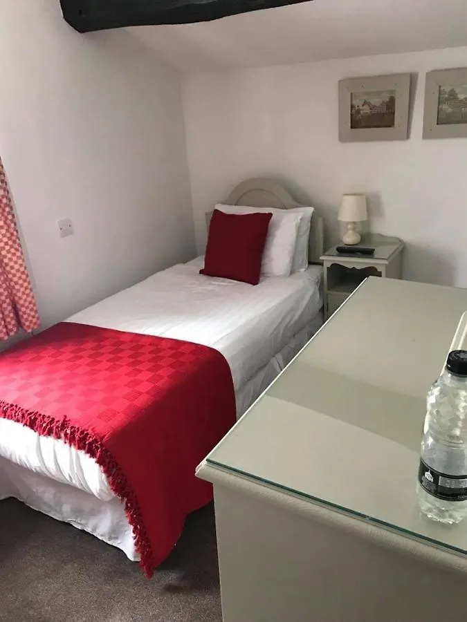 ホテル Bert'S Rooms At The Black Horse Inn ブリッグハウス イギリス