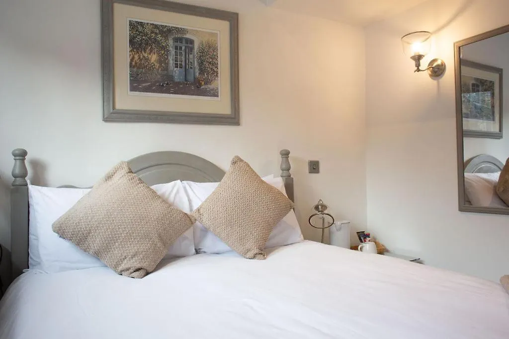 Bert'S Rooms At The Black Horse Inn ブリッグハウス