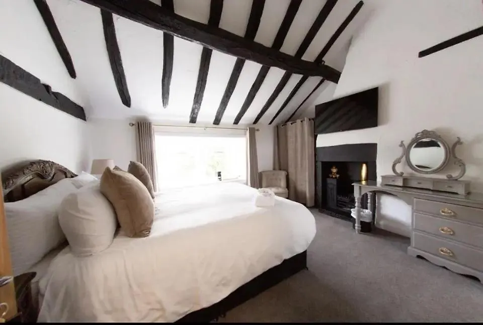 ホテル Bert'S Rooms At The Black Horse Inn ブリッグハウス