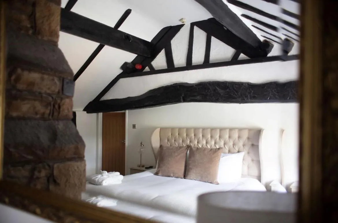 Bert'S Rooms At The Black Horse Inn ブリッグハウス